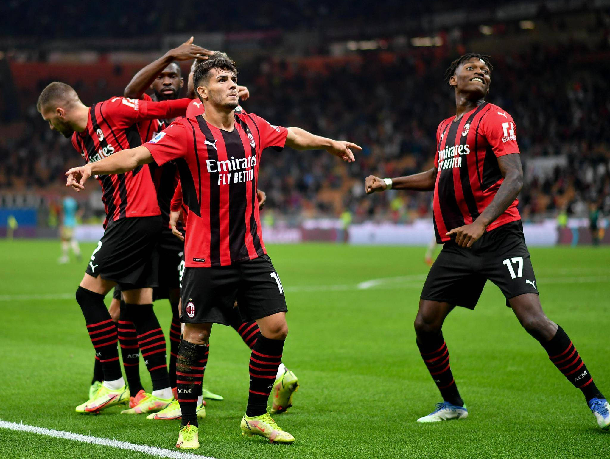 球迷间广泛 球迷间广泛