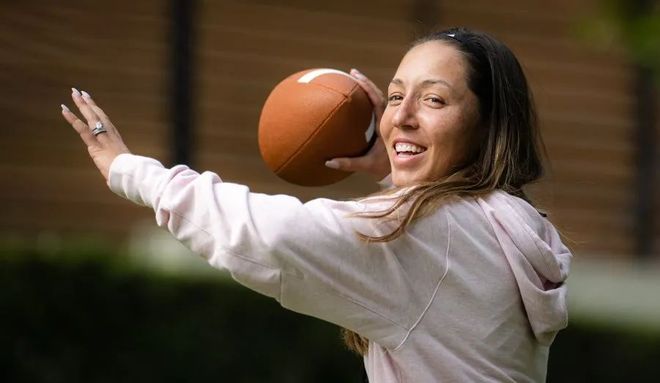 在进攻端 在进攻端